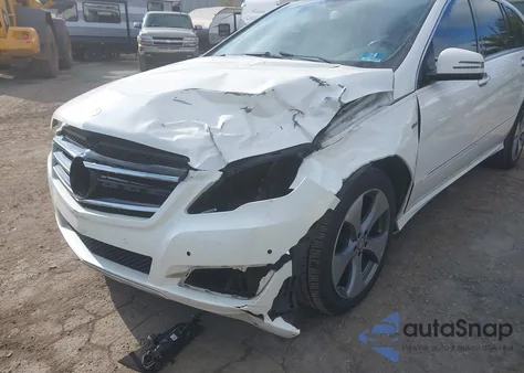 2012 Mercedes-Benz R 350 4Matic из США, поврежденный, VIN 4JGCB5HE1CA145840